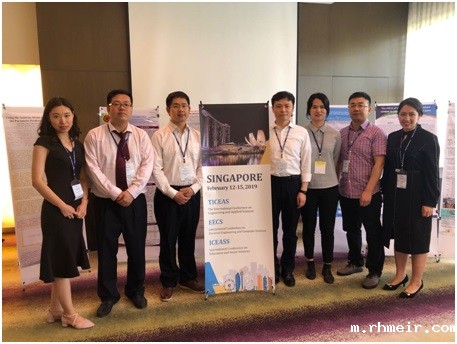 图1:参会同学会议现场集体合影